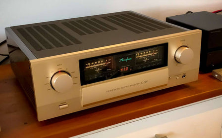 Accuphase E-380 unboxing