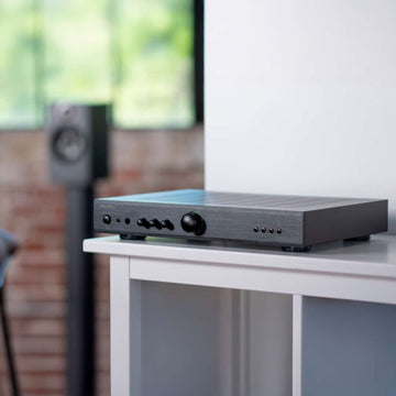 Rotel A8 integrated Amplifier
