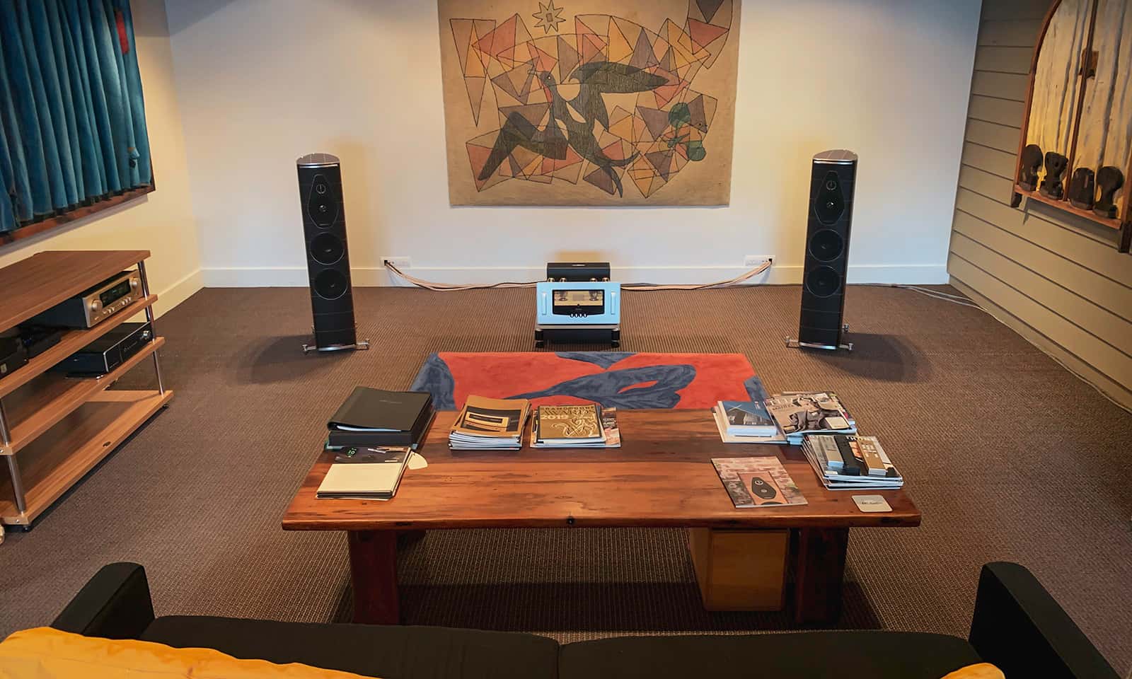 Soundline Christchurch supplies audio equipment, speakers, turntables, amplifiers, home theatre gear. Soundline also provides installation of home audio, home automation and home theatre systems.